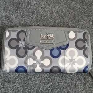 Coach signature scarf print zip accordion wallet